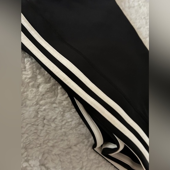 Adidas Black Performance Leggings - Picture 4 of 4